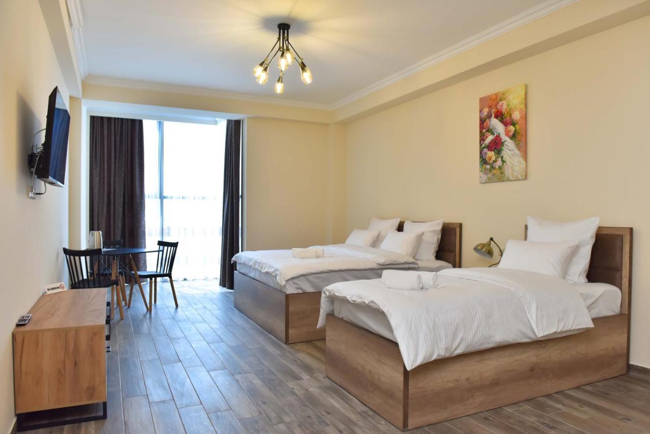 Altunyan Hotel Jerevan Exteriör bild