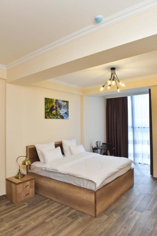 Altunyan Hotel Jerevan Exteriör bild