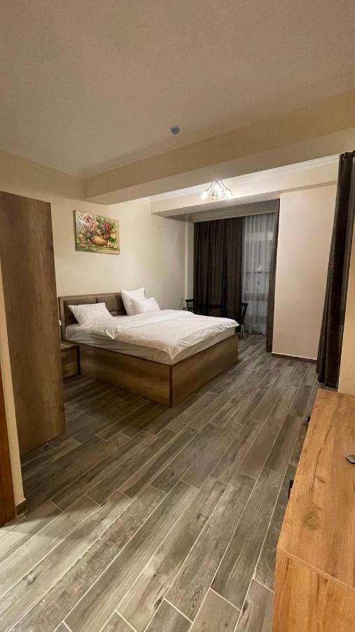 Altunyan Hotel Jerevan Exteriör bild