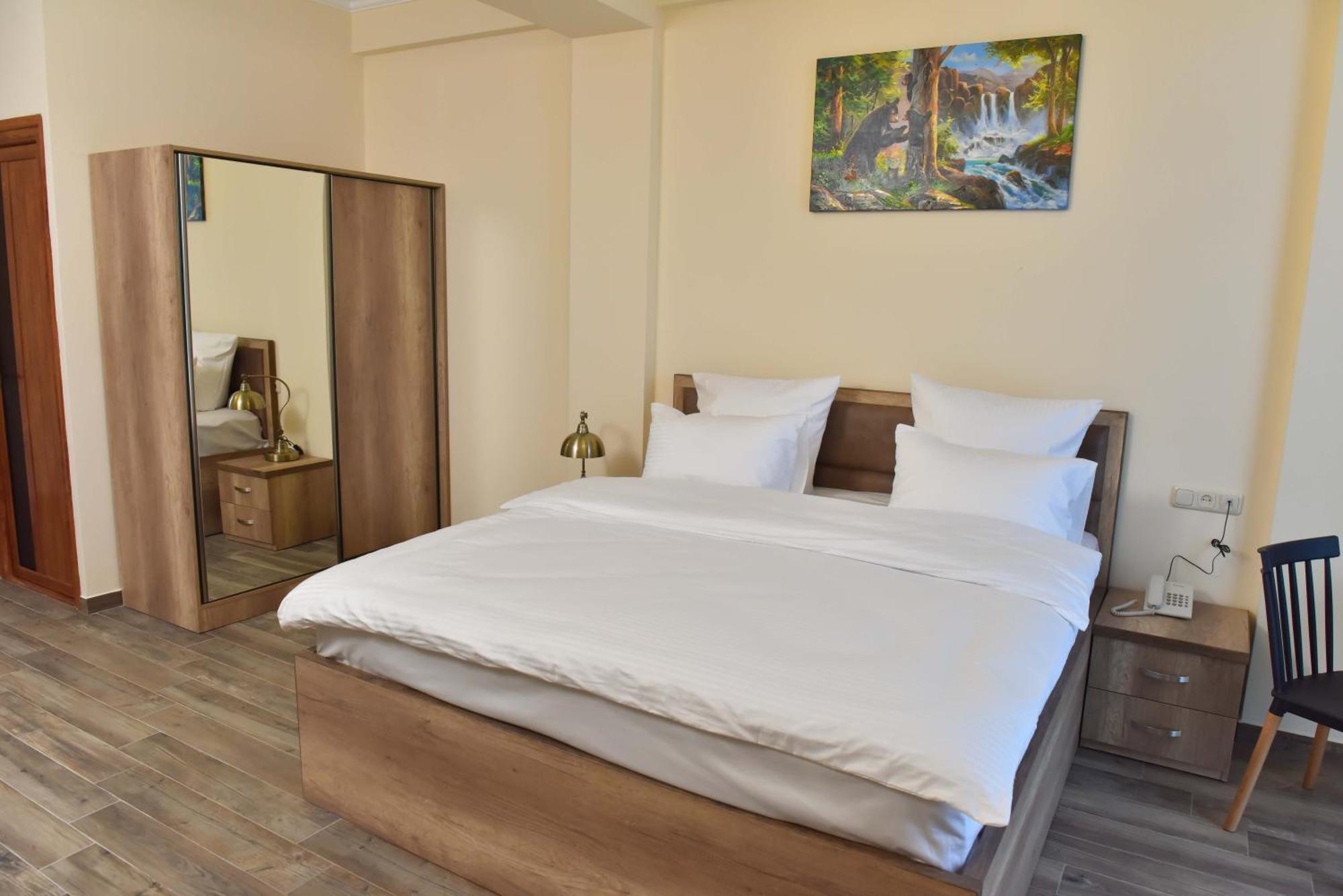 Altunyan Hotel Jerevan Exteriör bild
